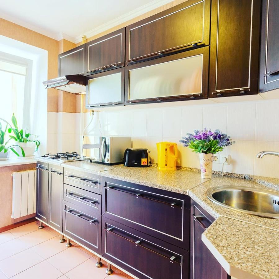 1 Room 50M2 Center Of Obolon Near River Side. Dream Town Киев Екстериор снимка
